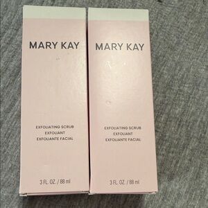 Mary Kay Pink Exfoliating Facial Scrub Duo